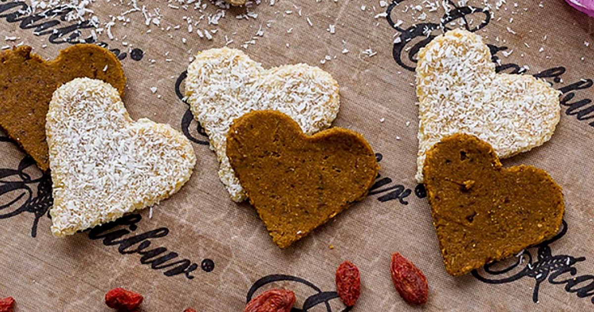 Vegán linzer szivecskék