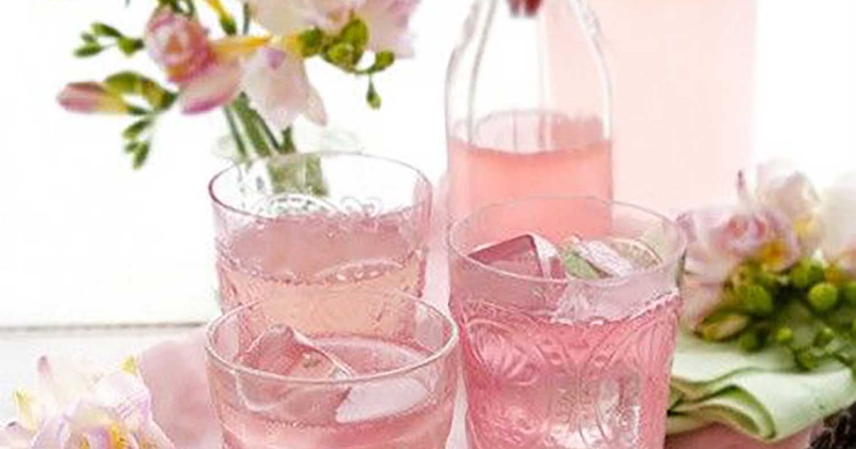 Rózsavizes-narancsos limonádé