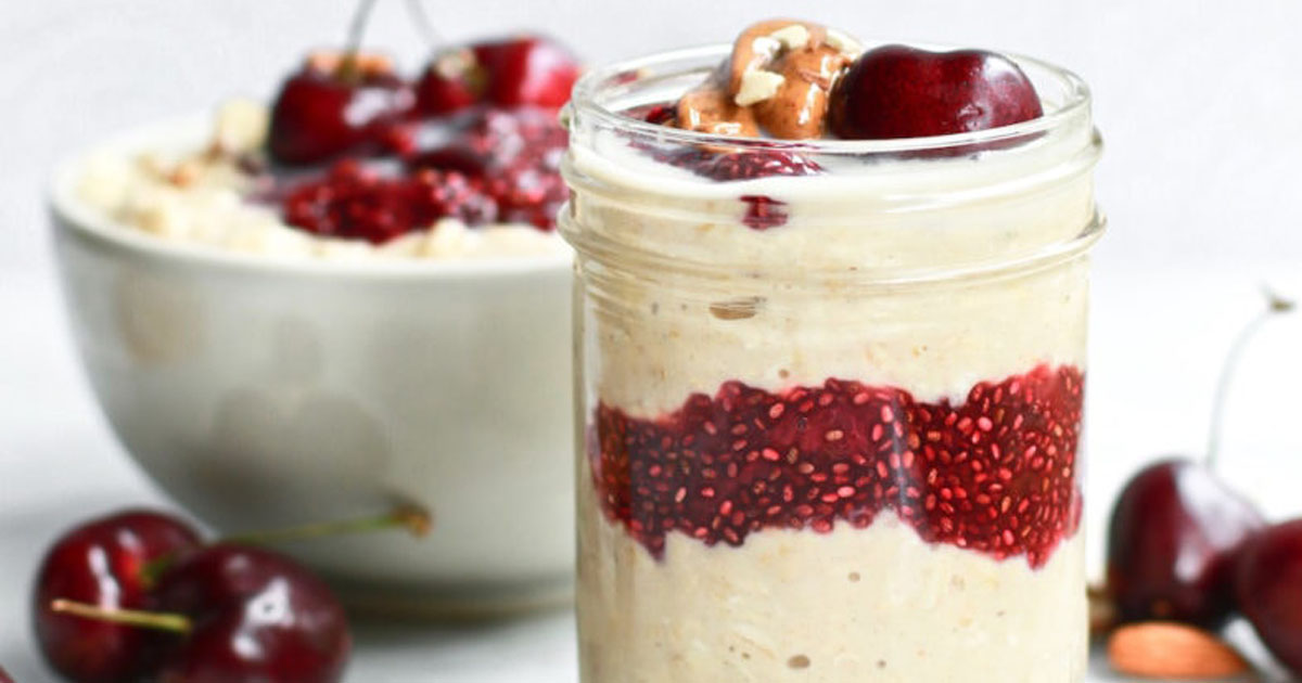 Kendermagpuding, aszatlt meggyel