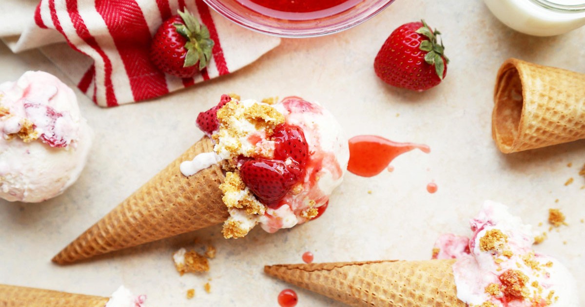 Gyümölcsös fagyasztott joghurt
