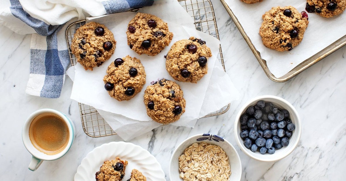 Vegán áfonyás zabkeksz