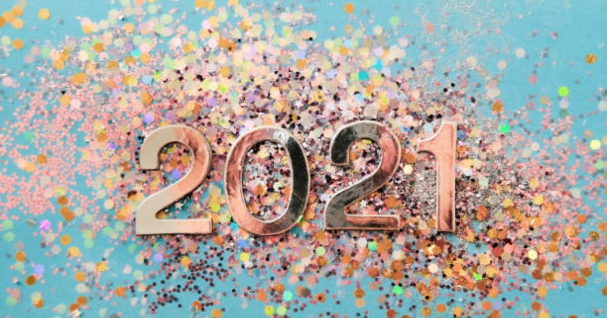 Hajdan Vali: Éltető fényben 2021-ben