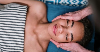 Keleti nyugalom az ünnepekben – A Renhe Kínai Gyógyközpont téli világába lépve