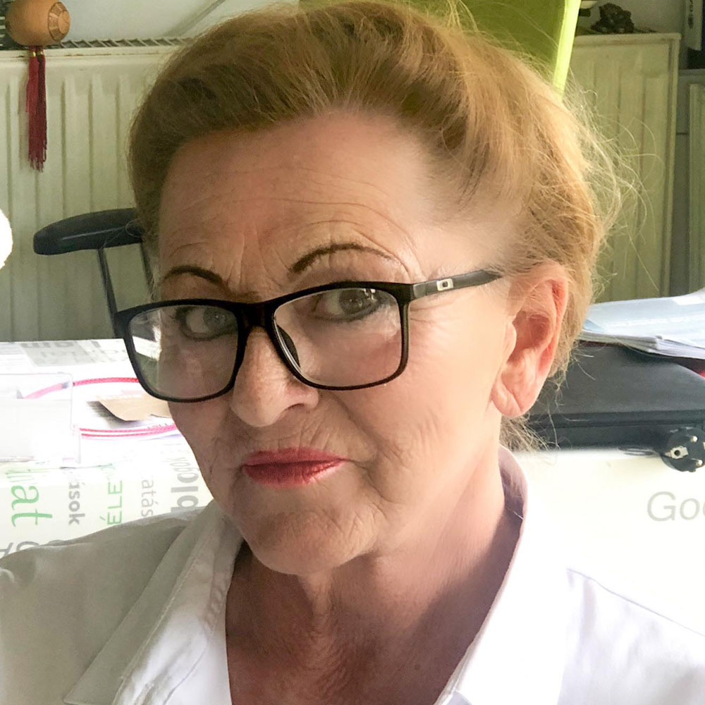 Novák Zsuzsa
